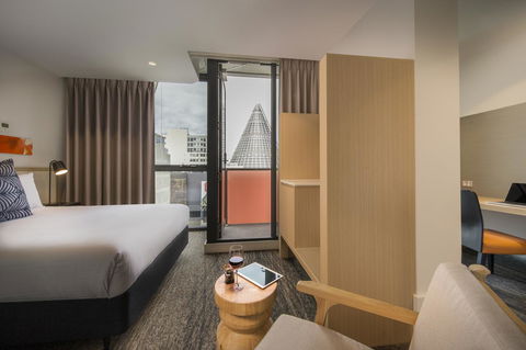 Brady Hotels Central Melbourne - Accommodation QLD 6
