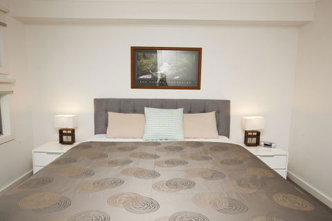 7 Falls Apartments - Accommodation QLD 23