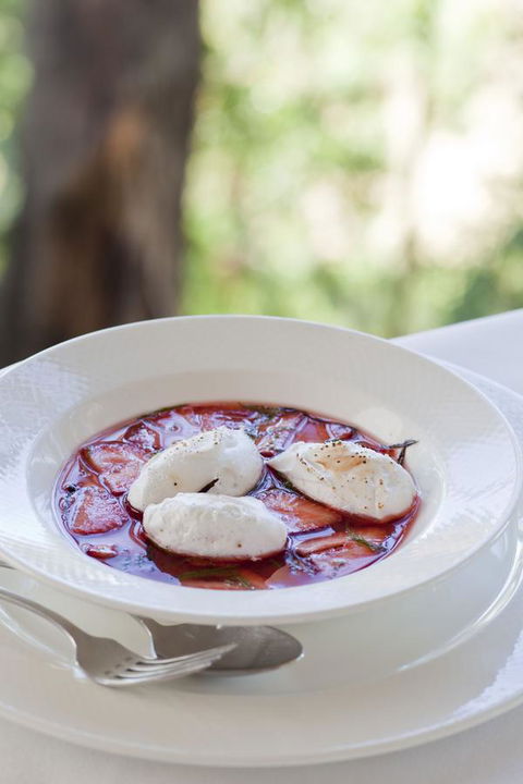 Chris\'s Beacon Point Restaurant & Villas - Accommodation QLD 14