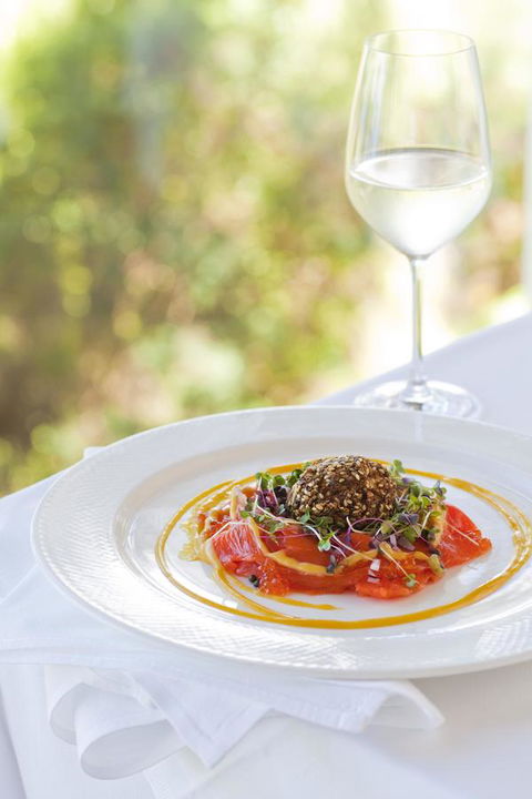 Chris\'s Beacon Point Restaurant & Villas - Accommodation QLD 15