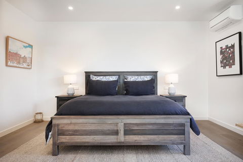 Brooklands Apartments - Accommodation QLD 6