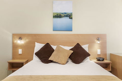 Ciloms Airport Lodge - Accommodation QLD 43