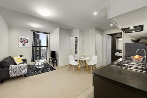 Winston Apartments - Accommodation QLD 27