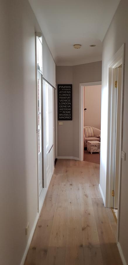 Oxford Rise Apartment - Accommodation QLD 8