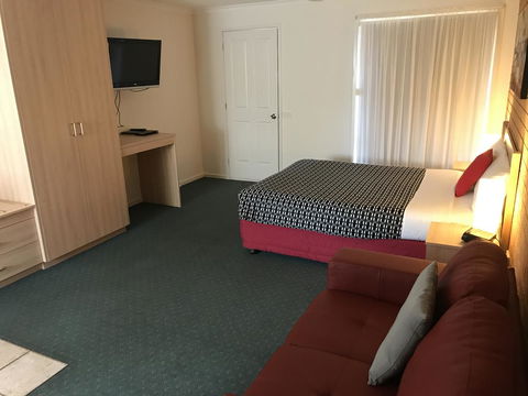 Beachcomber Motel & Apartments - Accommodation QLD 8