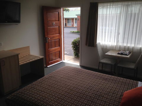 Beachcomber Motel & Apartments - Accommodation QLD 26