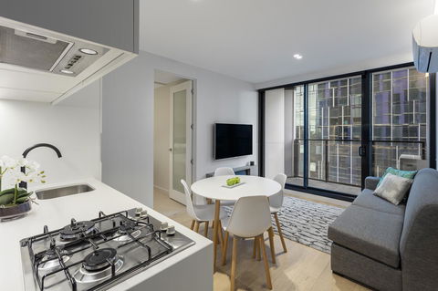 Imagine Lighthouse - Accommodation QLD 36