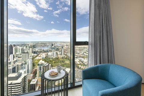 Imagine Lighthouse - Accommodation QLD 18