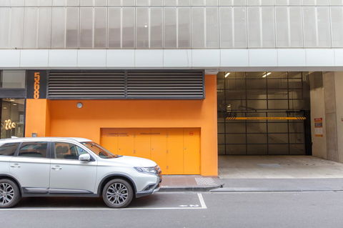 Melbourne SkyHigh Apartments - Accommodation QLD 13