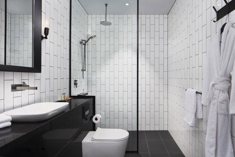 DoubleTree By Hilton Melbourne - Accommodation QLD 5