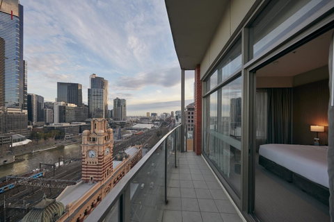 DoubleTree By Hilton Melbourne - Accommodation QLD 23