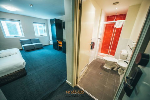 Nomads Melbourne Backpackers - Accommodation QLD 20