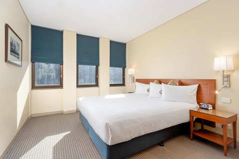 Batman\'s Hill On Collins - Accommodation QLD 19