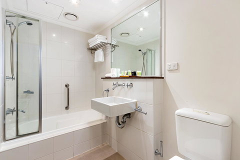 Batman\'s Hill On Collins - Accommodation QLD 12