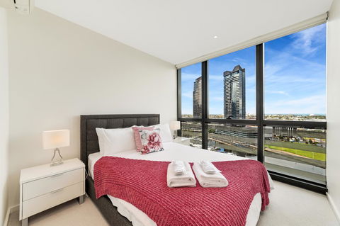 Best Views On Collins - Accommodation QLD 37