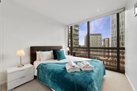 Best Views On Collins - Accommodation QLD 22
