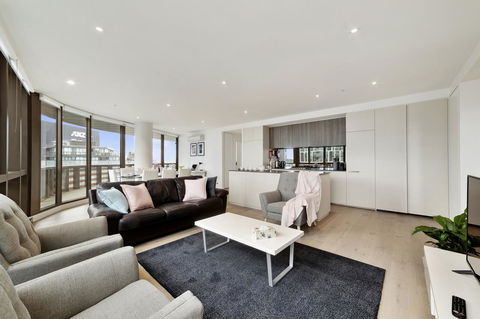 Best Views On Collins - Accommodation QLD 19