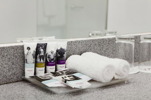 Mercure Melbourne Albert Park - Accommodation QLD 13