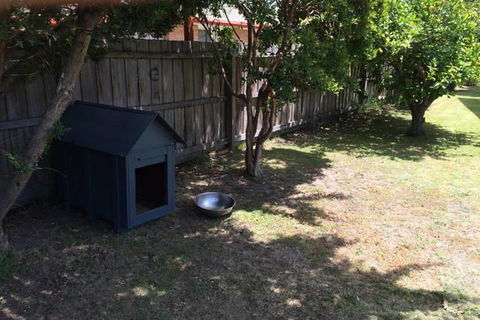 Jacaranda House - Accommodation QLD 9