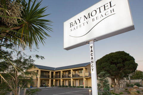 Bay Motel Safety Beach - Accommodation QLD 2