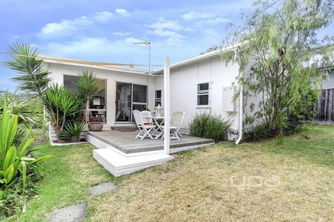 Dromana Holiday Beach House - Accommodation QLD 14