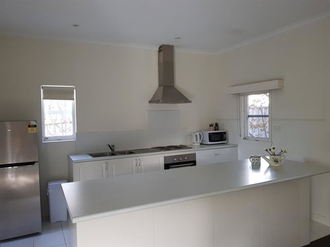 Dromana Holiday Beach House - Accommodation QLD 8