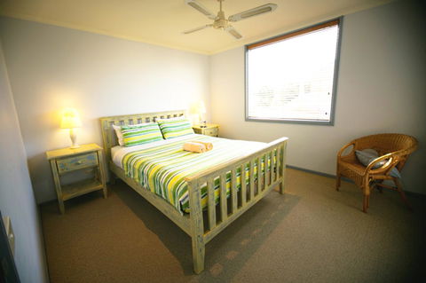 Rayville Boat Houses - Accommodation QLD 21