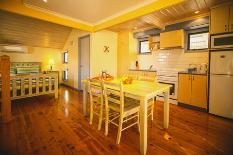Rayville Boat Houses - Accommodation QLD 28