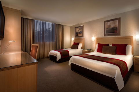 BEST WESTERN PLUS Travel Inn - Accommodation QLD 25