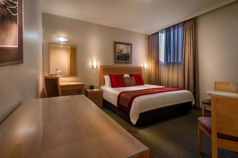 BEST WESTERN PLUS Travel Inn - Accommodation QLD 40