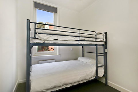 Hub Hostel - Accommodation QLD 24