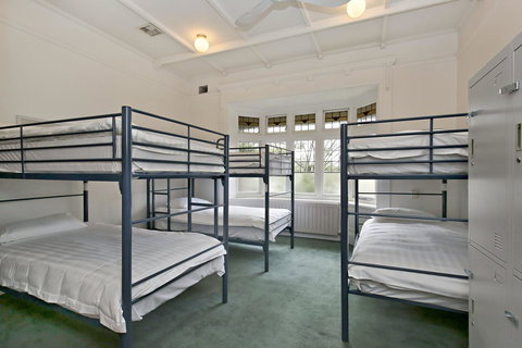 Hub Hostel - Accommodation QLD 18