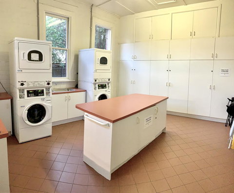 Hub Hostel - Accommodation QLD 4