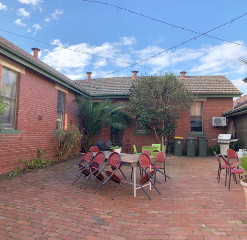 Hub Hostel - Accommodation QLD 12