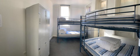 Hub Hostel - Accommodation QLD 13