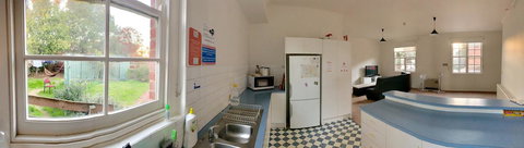 Hub Hostel - Accommodation QLD 7