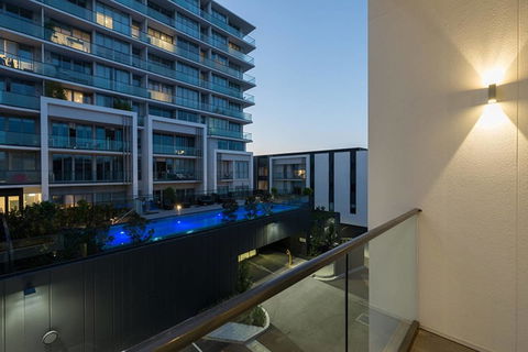 Doncaster Private Collection 2 Bed Townhouse@Pearl - Accommodation QLD 10
