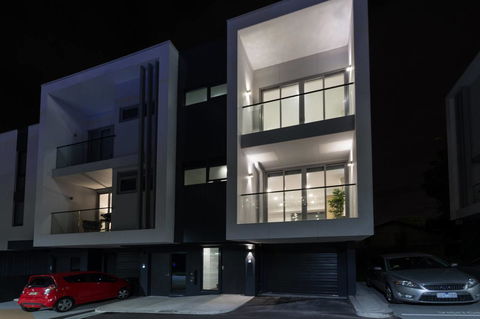 Doncaster Private Collection 2 Bed Townhouse@Pearl - Accommodation QLD 14