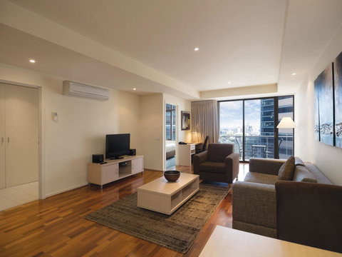 Oaks Melbourne On Lonsdale Suites - Accommodation QLD 6