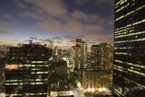 Oaks Melbourne On Lonsdale Suites - Accommodation QLD 13