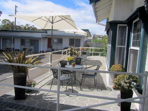 The Highlander Motel - 24HR Check In - Accommodation QLD 38