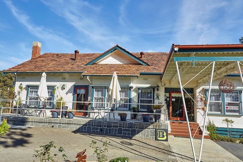 The Highlander Motel - 24HR Check In - Accommodation QLD 8