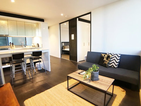 Rose Lane Serviced Apartment - Accommodation QLD 36