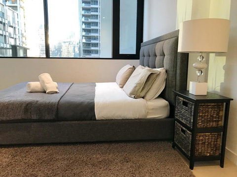 Rose Lane Serviced Apartment - Accommodation QLD 38