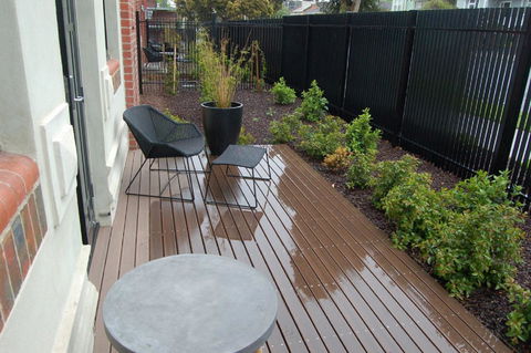 Devlin Apartments - Accommodation QLD 1