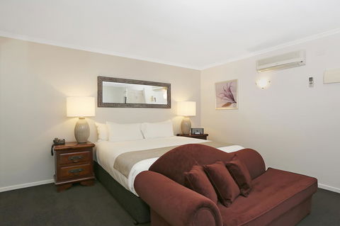 Quality Inn & Suites The Menzies - Accommodation QLD 33