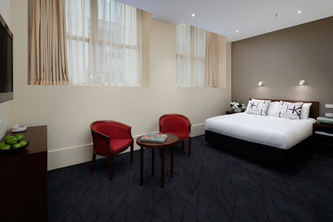 The Victoria Hotel - Accommodation QLD 23