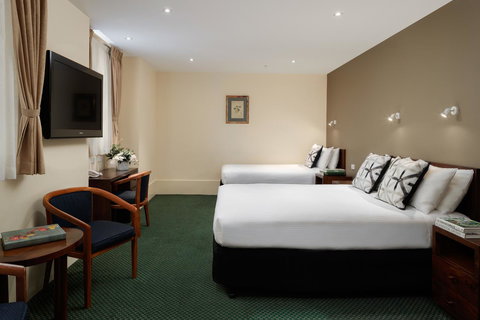 The Victoria Hotel - Accommodation QLD 32