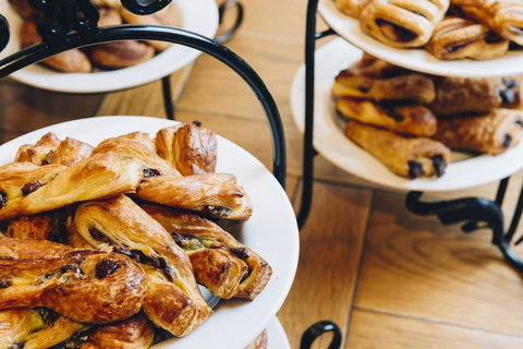 The Victoria Hotel - Accommodation QLD 25