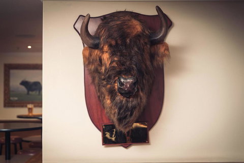 The Victoria Hotel - Accommodation QLD 33